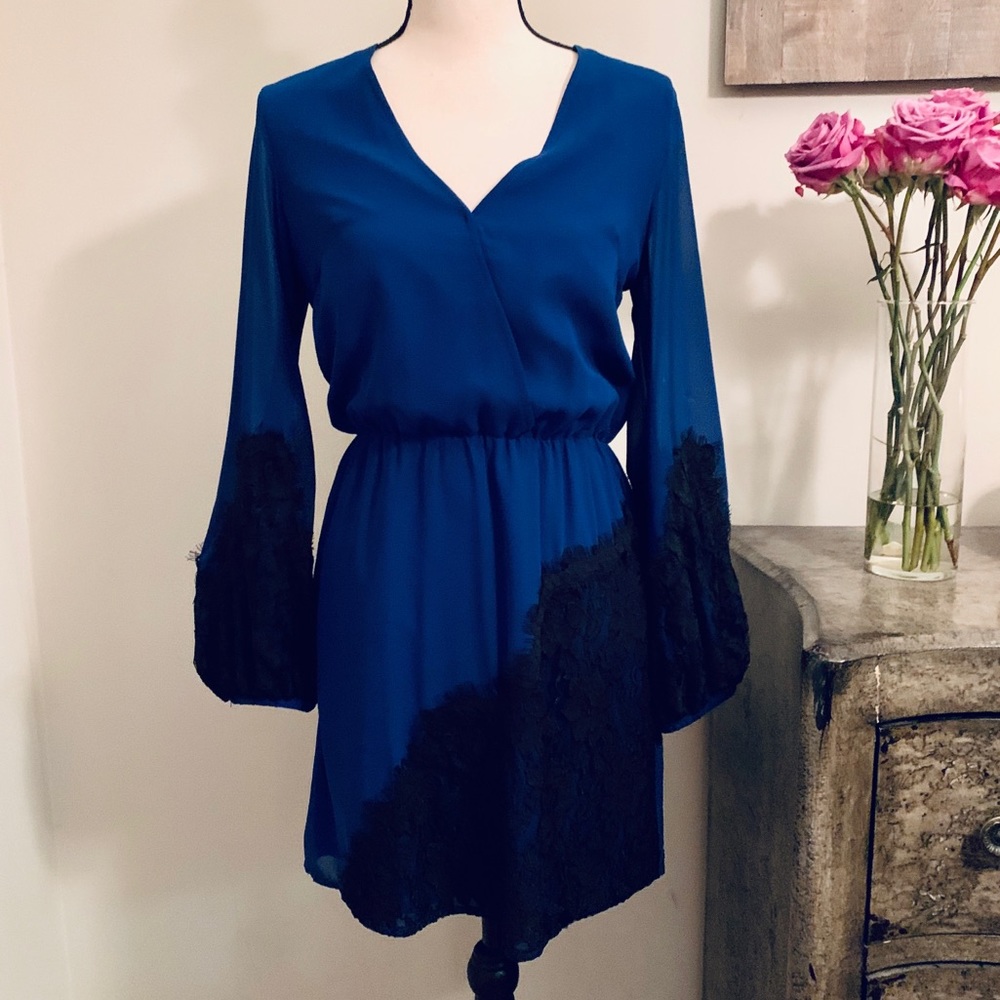Blaque Label blue dress with black lace detail, S